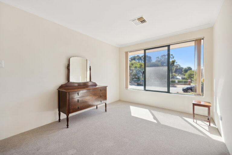 66 Victoria Street gallery