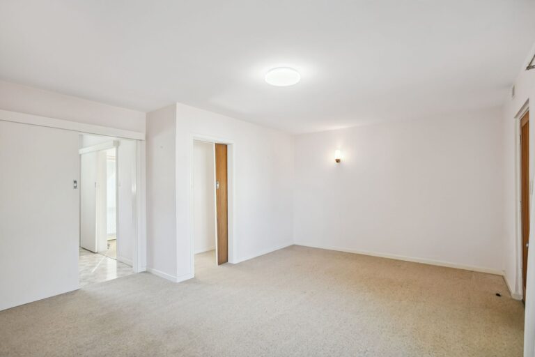 13/22 Avonmore Terrace gallery