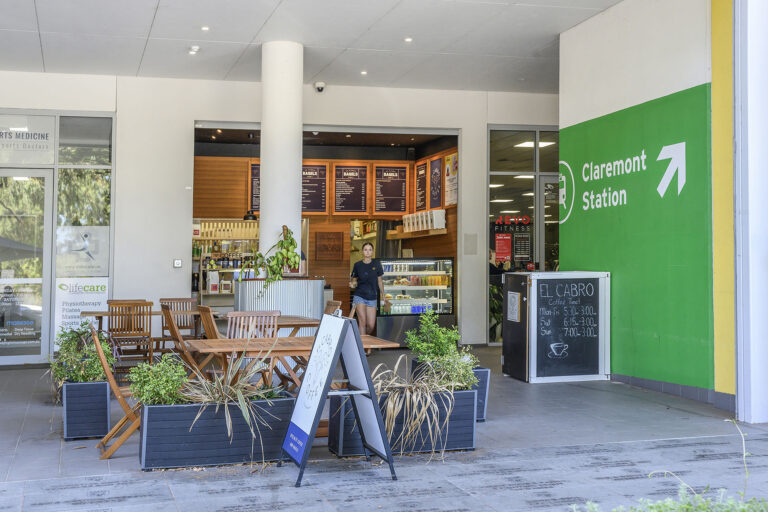 418 / 1 Kyle Way gallery