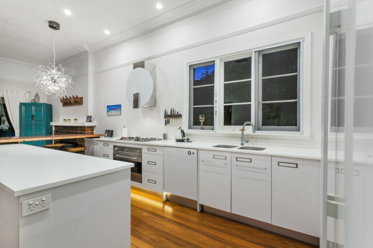 284 Marmion Street gallery