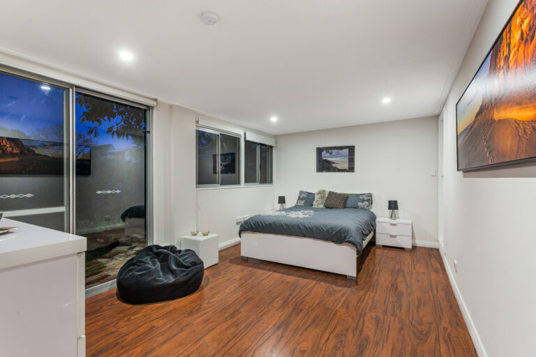 284 Marmion Street gallery