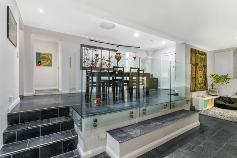284 Marmion Street gallery
