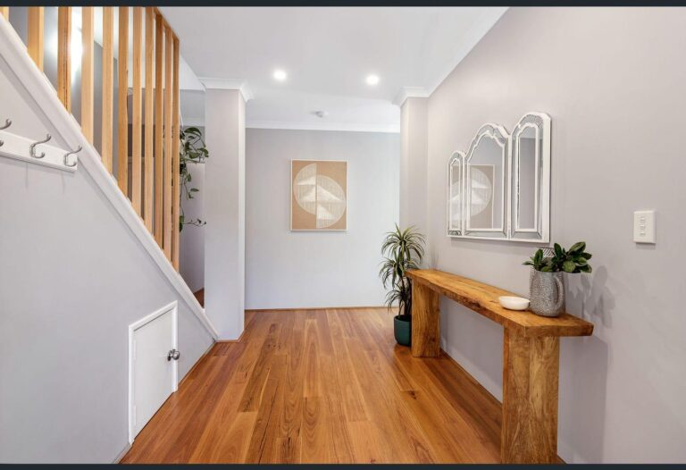 52A Nicholas Crescent gallery