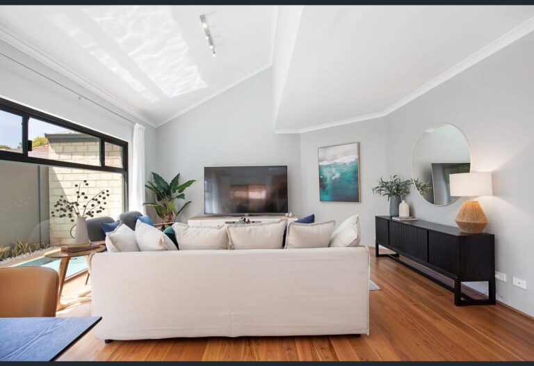 52A Nicholas Crescent gallery