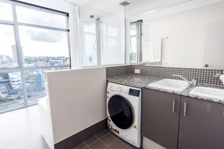 73/996 Hay Street gallery