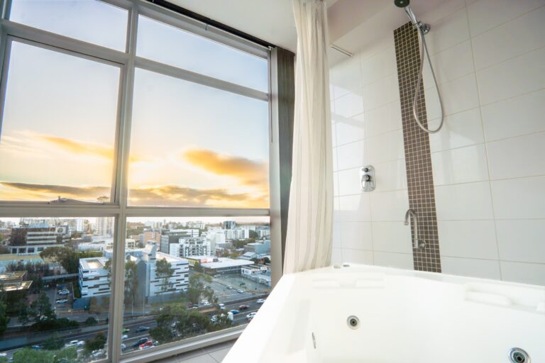 73/996 Hay Street gallery