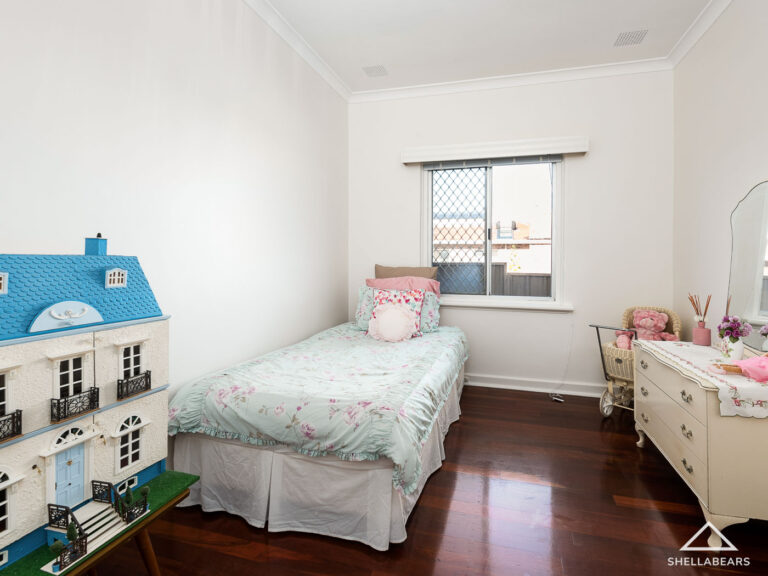 26 Livingstone Street gallery