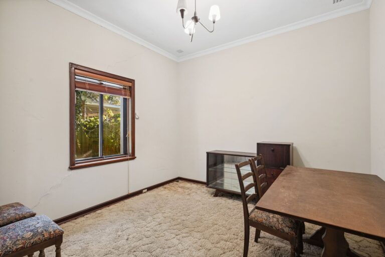 1A Second Avenue gallery