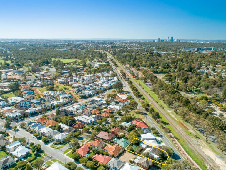 1A Second Avenue gallery