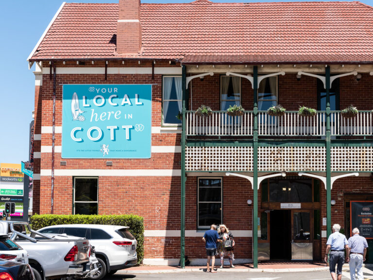 12/24 Richardson Street gallery