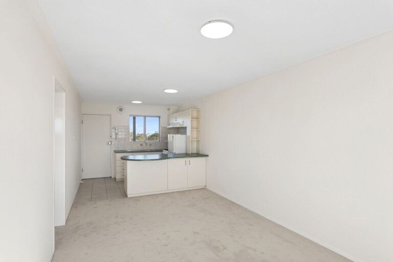 107/34 Davies Road gallery