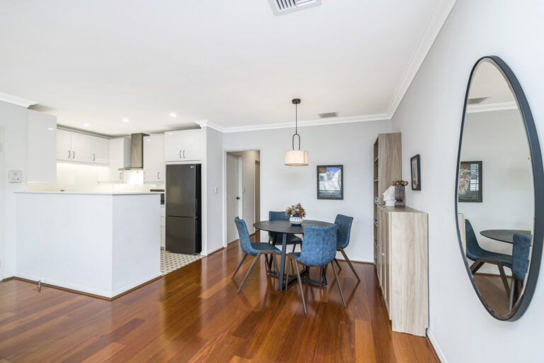 6 / 222 James Street gallery