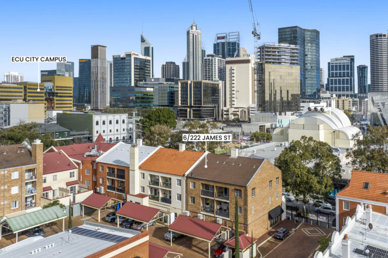 6 / 222 James Street gallery