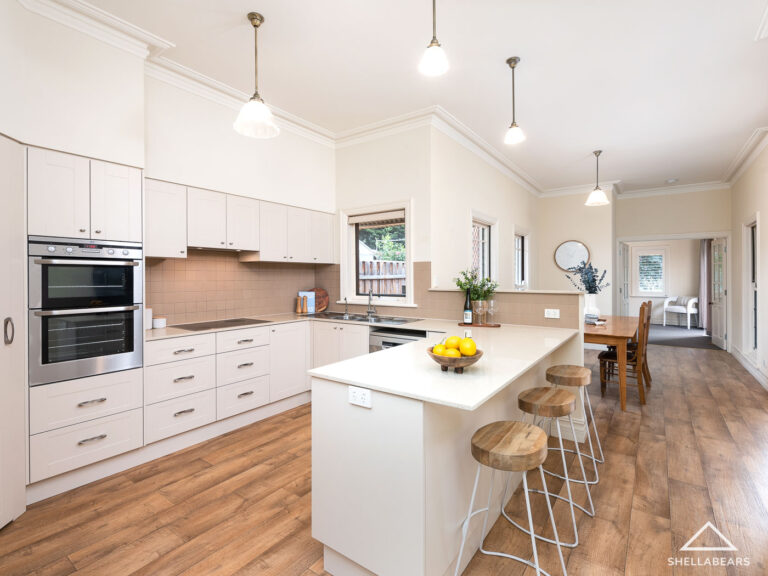 13 Thomson Road gallery