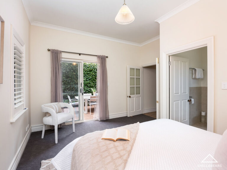 13 Thomson Road gallery