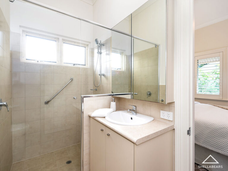 13 Thomson Road gallery