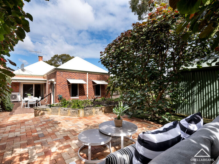 13 Thomson Road gallery