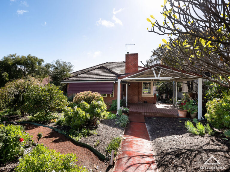 6 Lonnie Street gallery