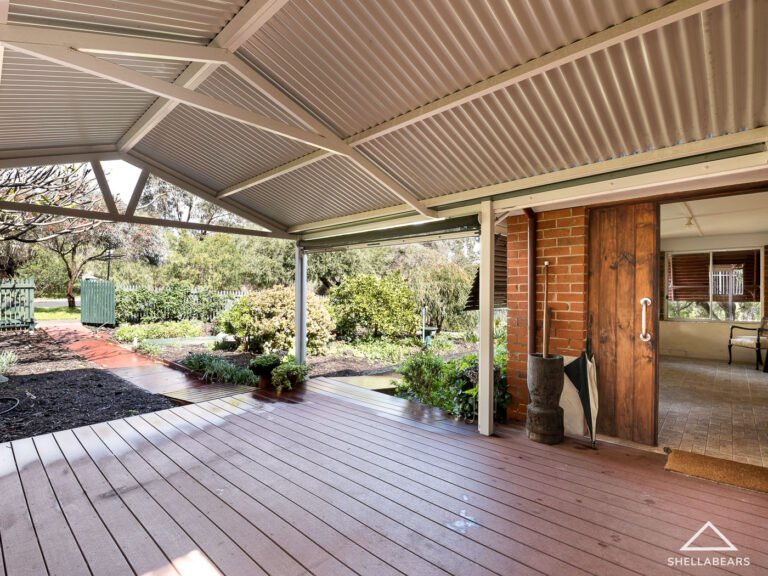 6 Lonnie Street gallery