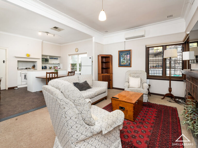 6 Lonnie Street gallery