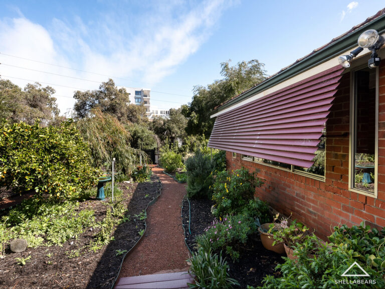 6 Lonnie Street gallery