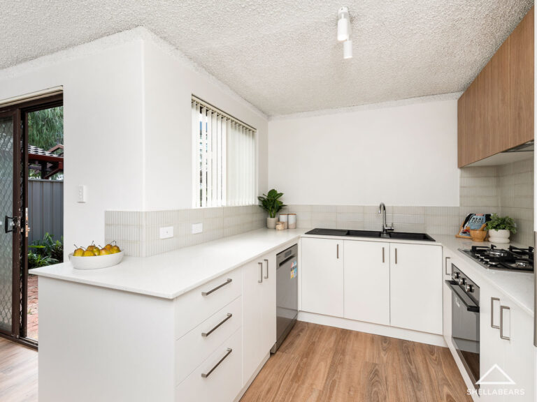 1/16 Monash Avenue gallery