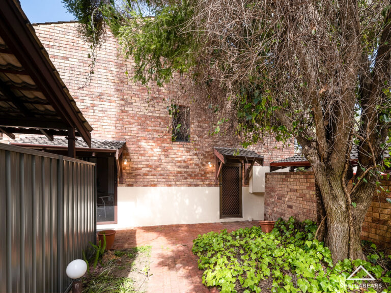 1/16 Monash Avenue gallery