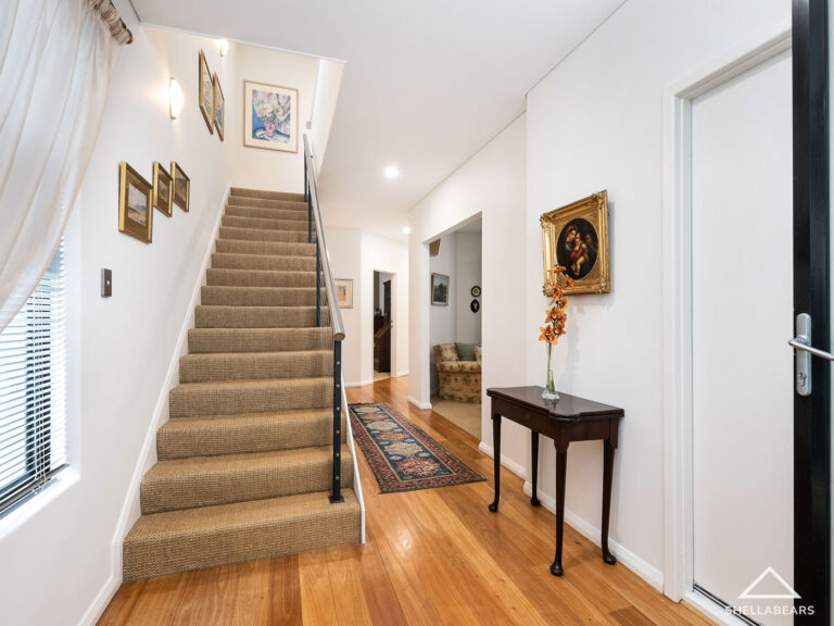 35A Devon Road gallery