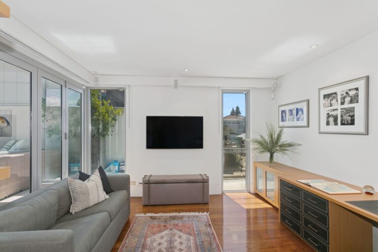 200 Marine Parade gallery