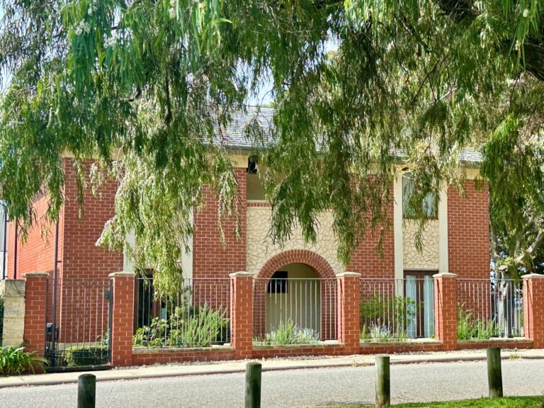 28 William Street gallery