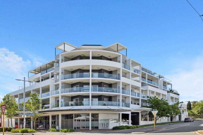 39/110 Cambridge Street gallery