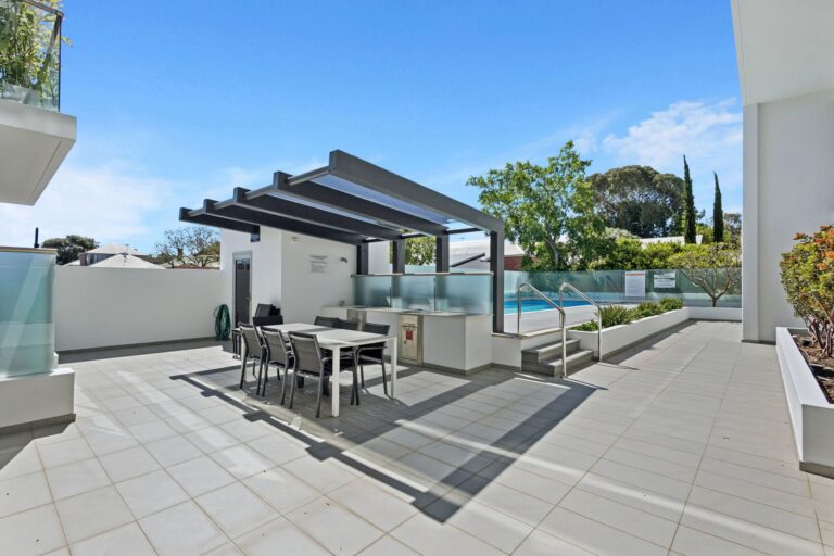 39/110 Cambridge Street gallery