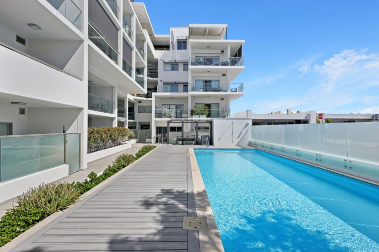 39/110 Cambridge Street gallery