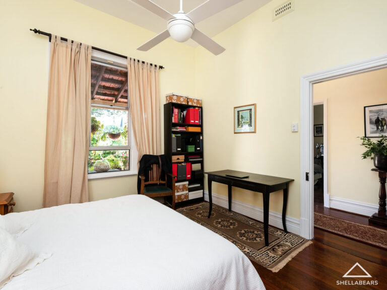 4 Loma Street gallery