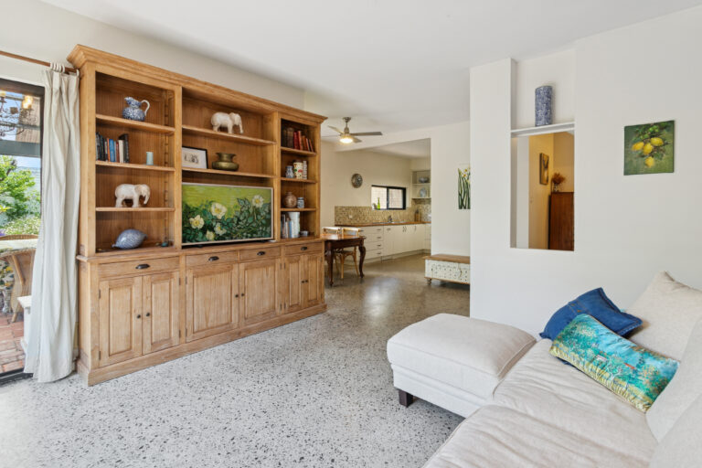8/504 Stirling Highway gallery