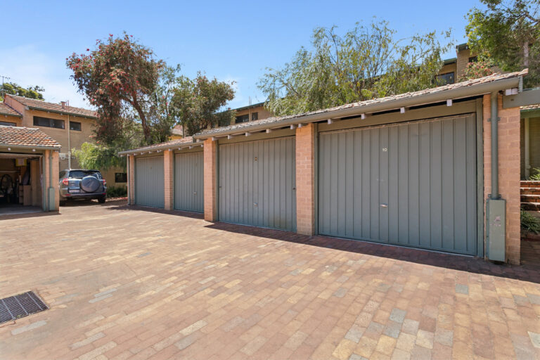 8/504 Stirling Highway gallery