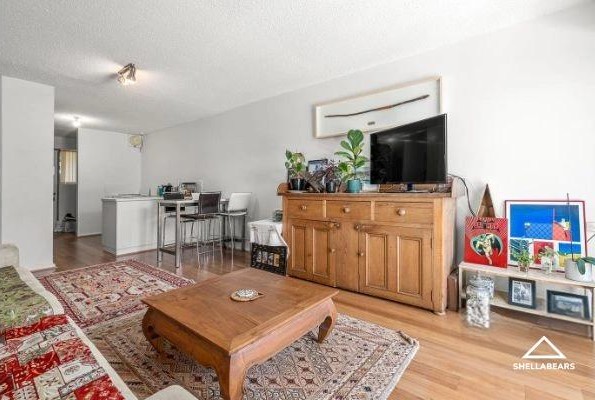 8/38 John Street gallery