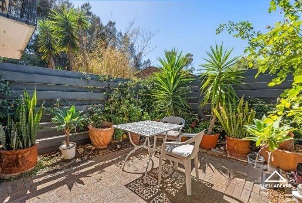 8/38 John Street gallery