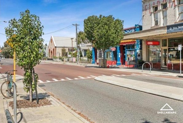 8/38 John Street gallery