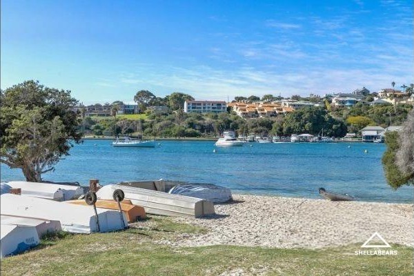 8/38 John Street gallery