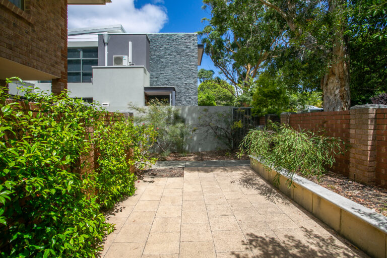4 Park Road gallery