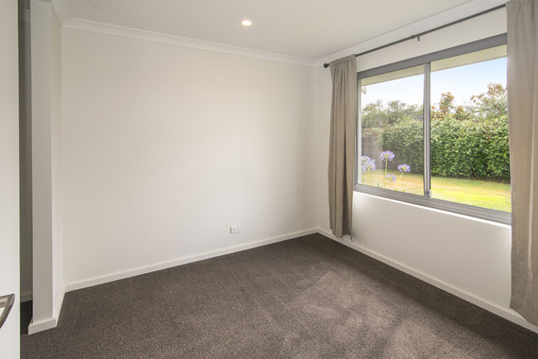 16 Cabot Close gallery