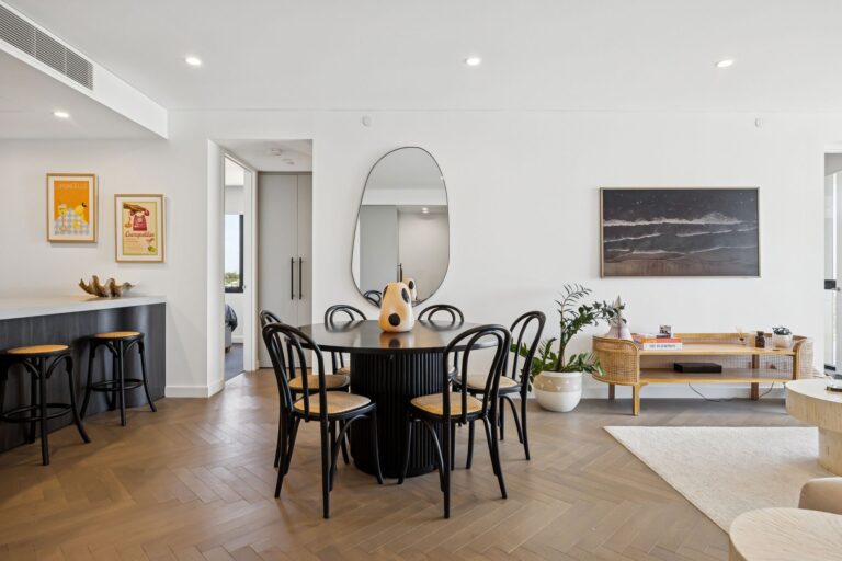 706/42 Glyde Street gallery