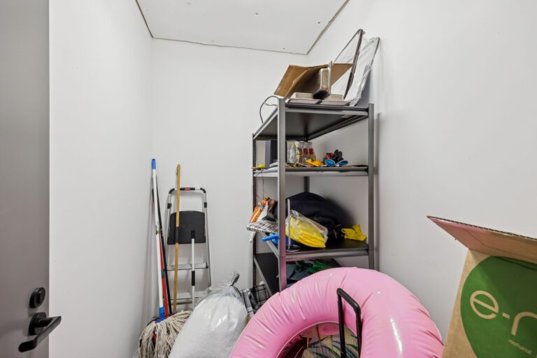 706/42 Glyde Street gallery