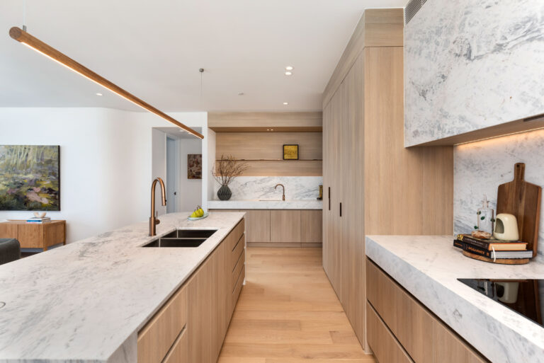 4/110 Marine Parade gallery