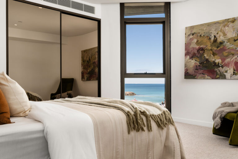 4/110 Marine Parade gallery