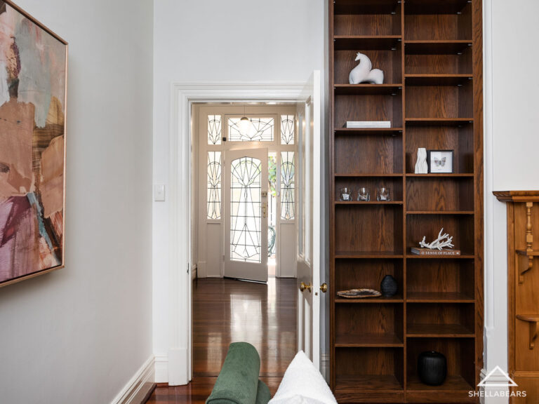 32 John Street gallery