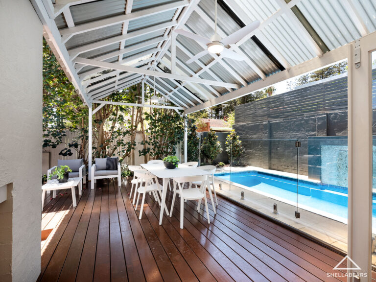 32 John Street gallery