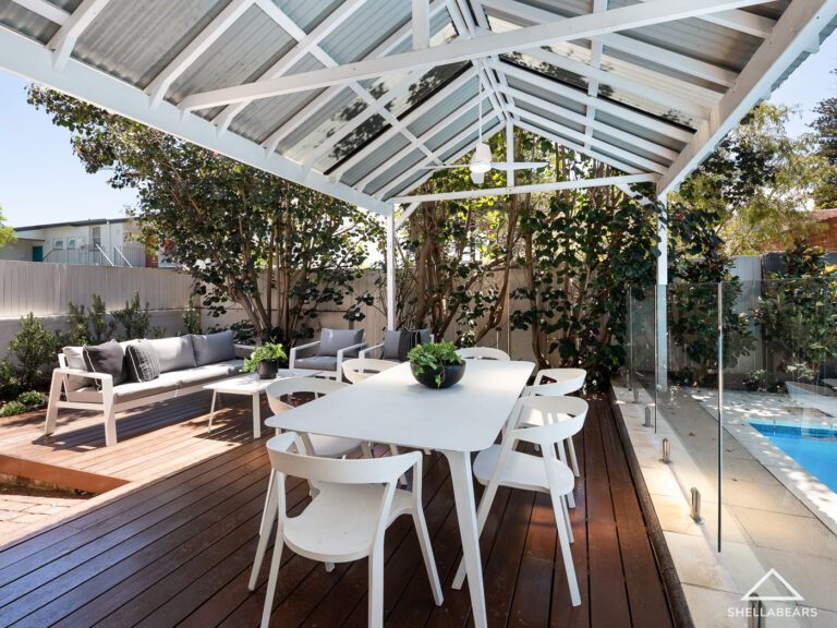 32 John Street gallery