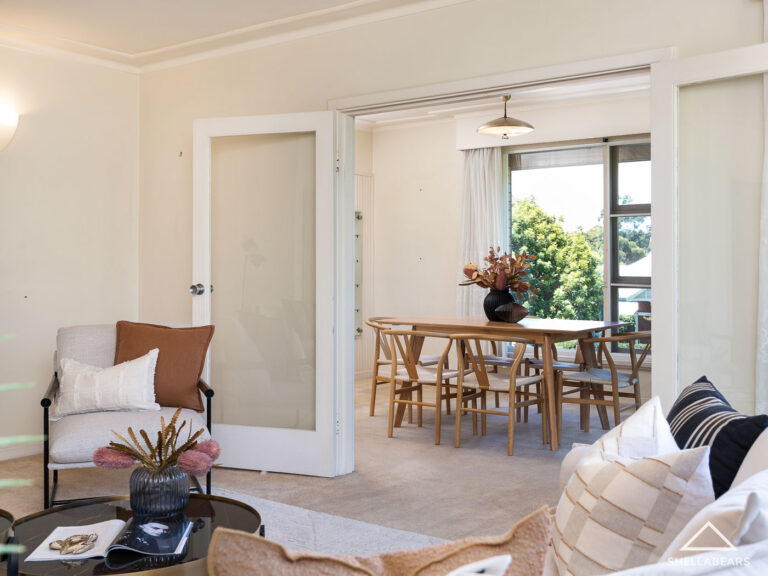 2/30 Queenslea Drive gallery